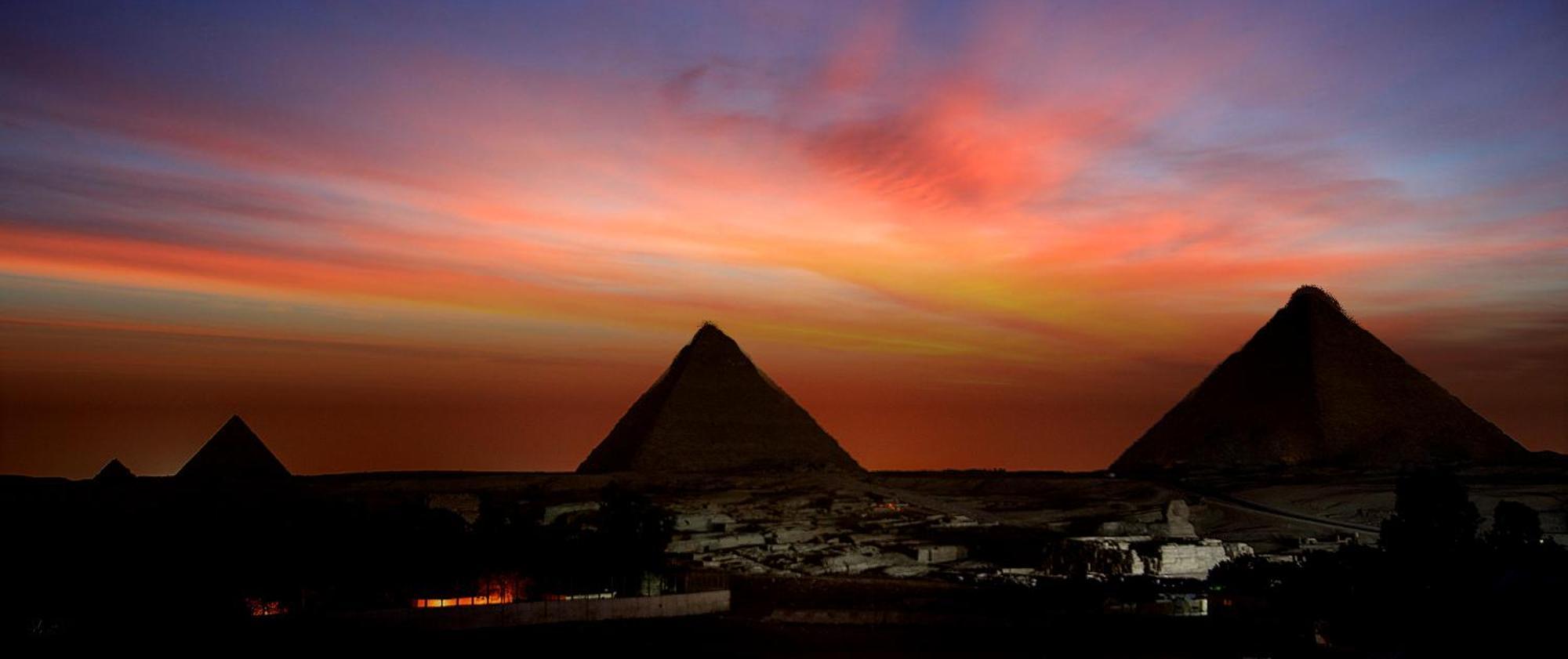 Anubis Kingdom Pyramids Hostel Kafrat al Jabal Bagian luar foto